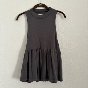 Urban Outfitters Women's Size Small Gray Sleeveless Ruffle Hem Tank Top
